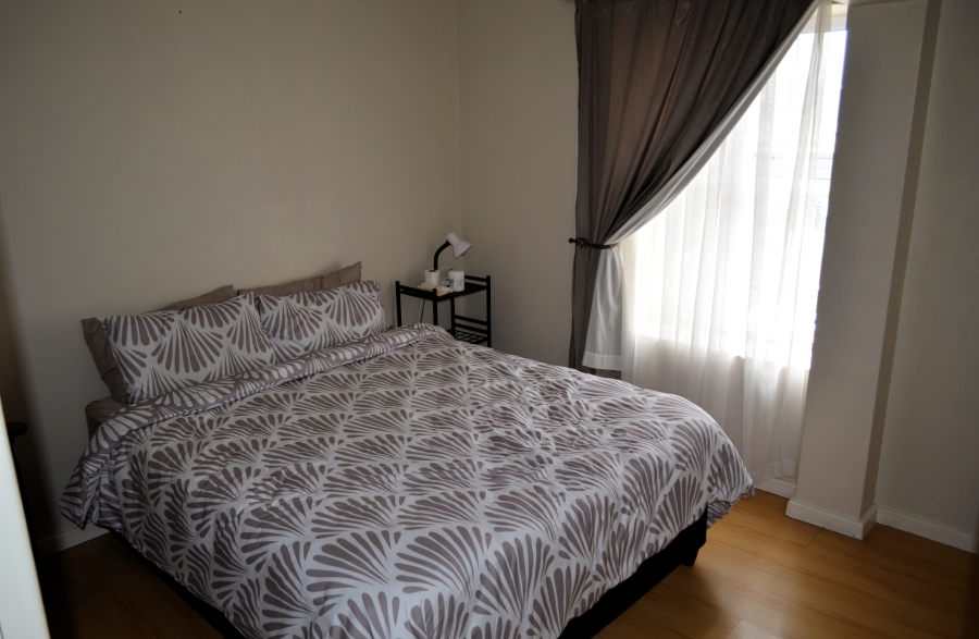 To Let 2 Bedroom Property for Rent in Strand Central Western Cape